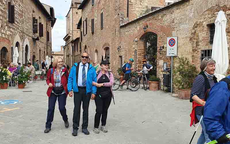 rb_stöckli_RH270-21 Weinwandern in der Südtoskana mit Silvia Stöckli 24