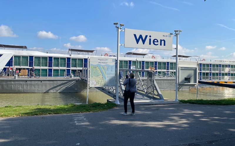 rb_Coray_RH241-19 Auf der schönen blauen Donau 22