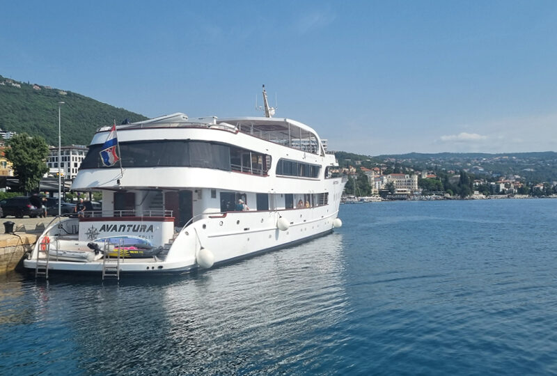 Yacht Kreuzfahrt Sommer in Kroatien mit Daniele Degiorgi 1